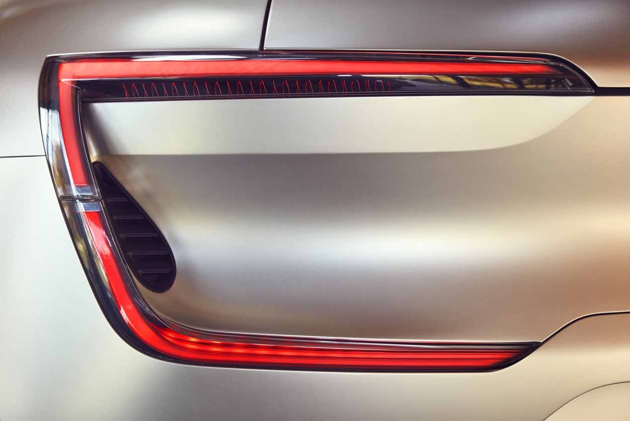 Probamos el Renault Symbioz de conducción autónoma: con cascos y sin manos