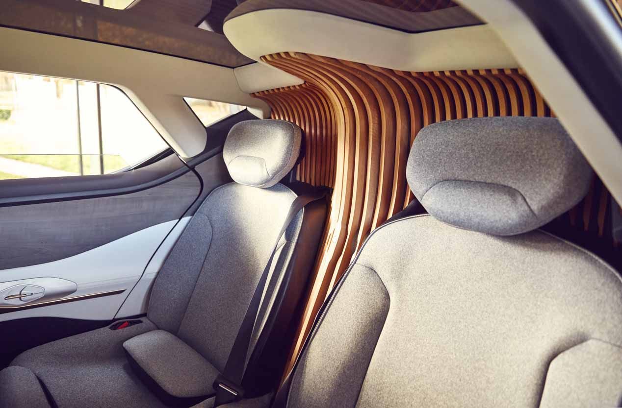 Probamos el Renault Symbioz de conducción autónoma: con cascos y sin manos