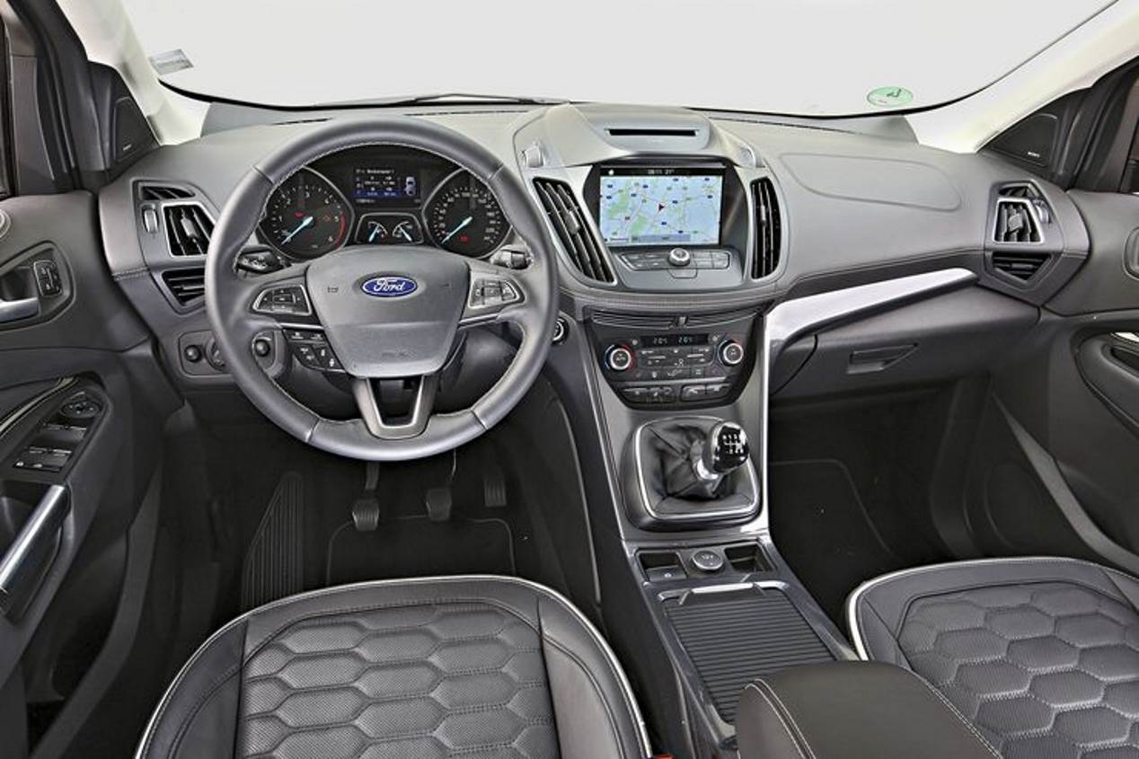 Comparativa SUV Diesel: Ford Kuga, Kia Sportage y Mazda CX-5