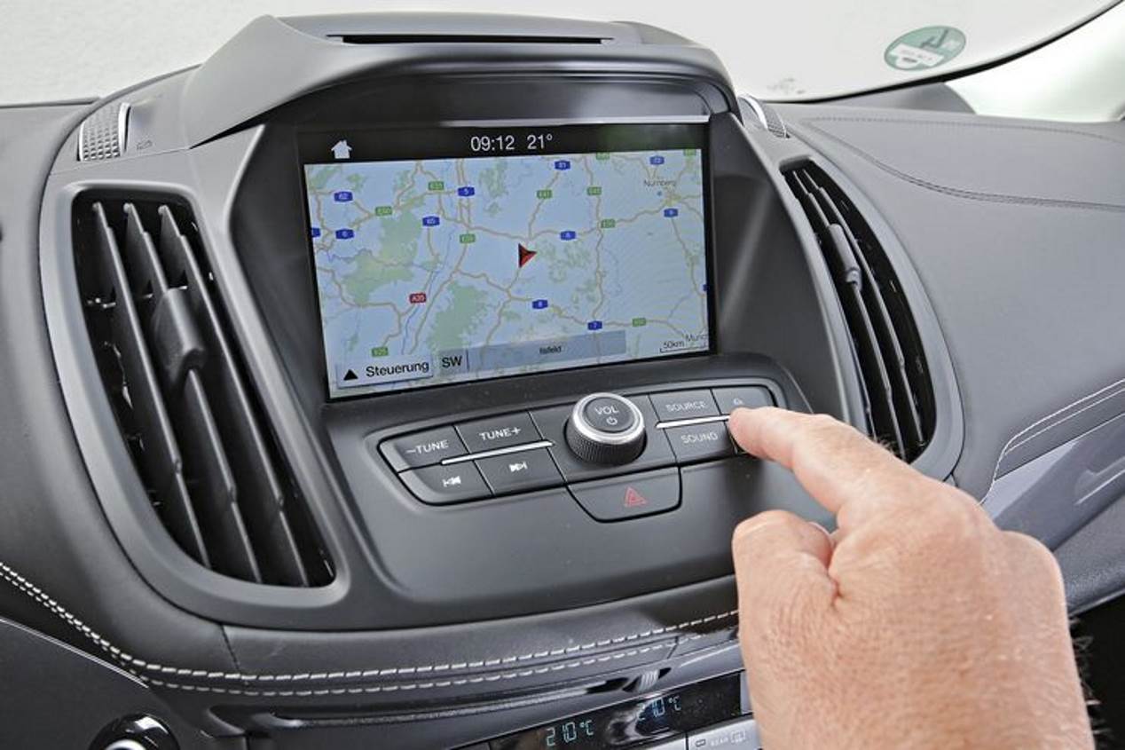 Comparativa SUV Diesel: Ford Kuga, Kia Sportage y Mazda CX-5