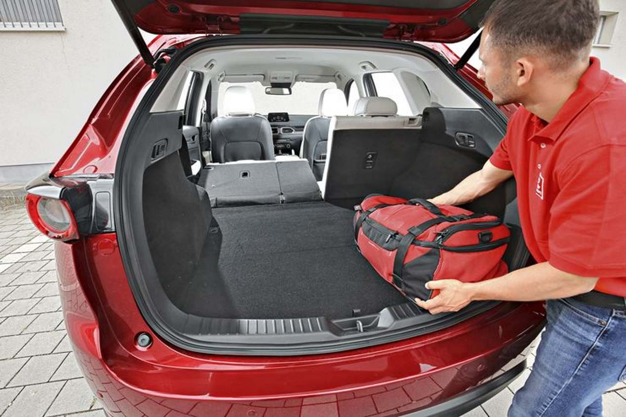 Comparativa SUV Diesel: Ford Kuga, Kia Sportage y Mazda CX-5
