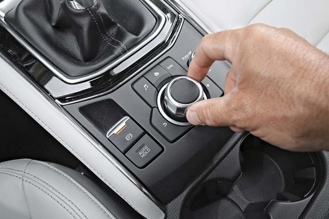 Comparativa SUV Diesel: Ford Kuga, Kia Sportage y Mazda CX-5