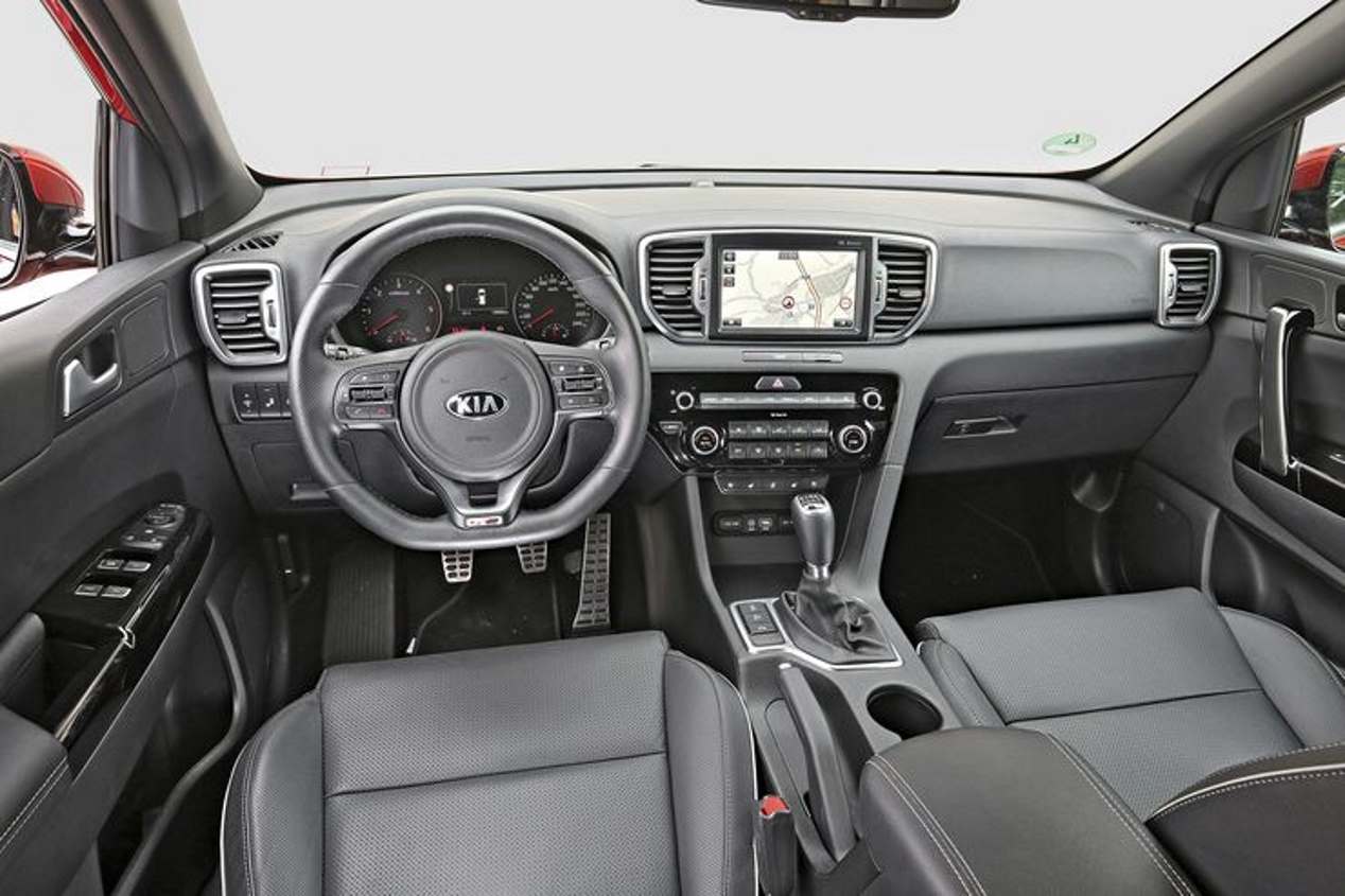 Comparativa SUV Diesel: Ford Kuga, Kia Sportage y Mazda CX-5