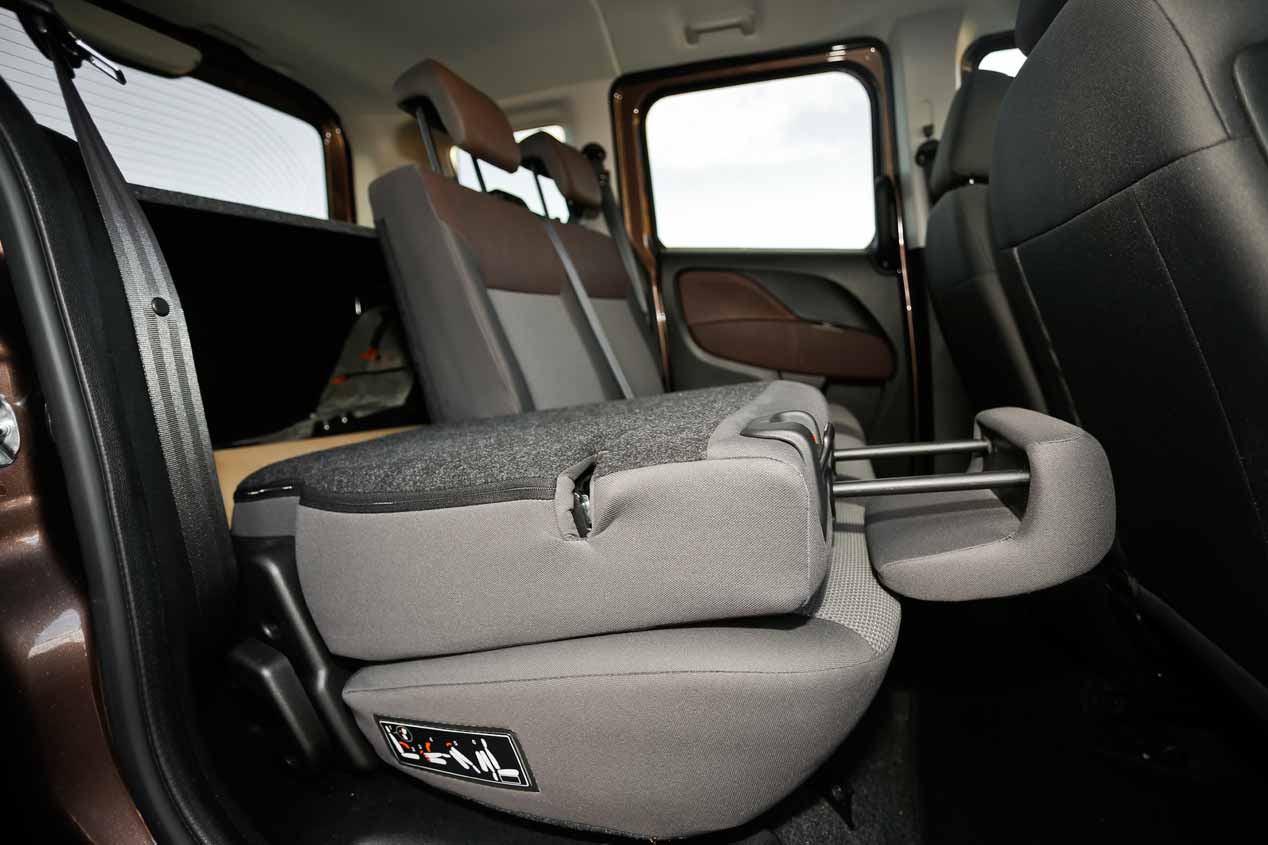 Fiat Dobló Panorama Trekking, ya a la venta
