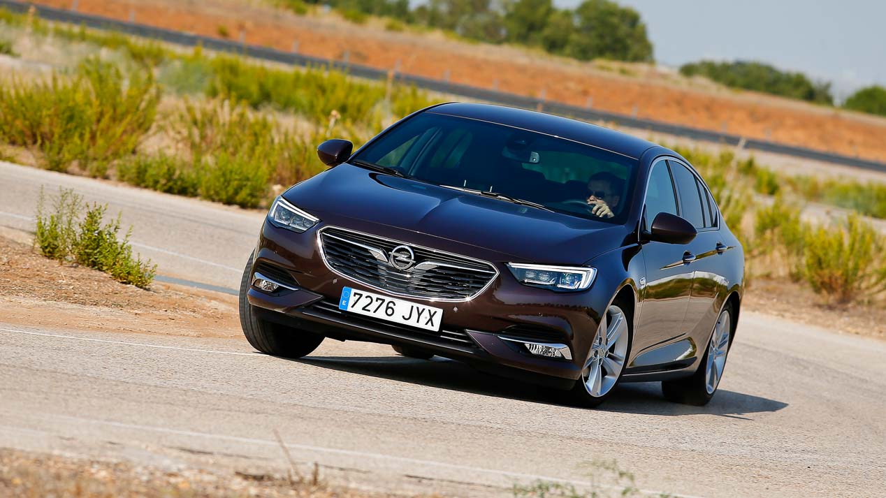 Comparativa: Opel Insignia 1.5 Turbo vs Skoda Superb 1.4 TSI