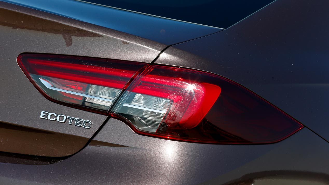 Comparativa: Opel Insignia 1.5 Turbo vs Skoda Superb 1.4 TSI