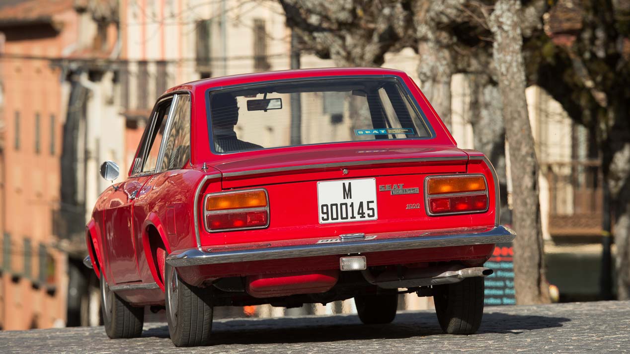 Seat 124 Sport: de ruta por la Sierra de Guadarrama y Segovia