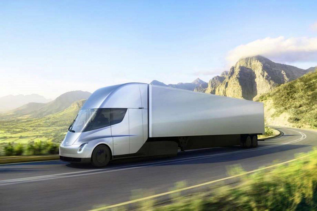 Tesla Semi: el camión eléctrico ya tiene casi 500 reservas