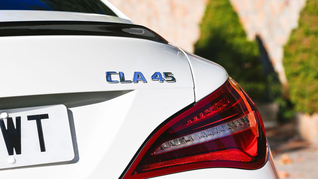 Comparativa entre Audi RS 3 Sedán y el Mercedes-AMG CLA 45