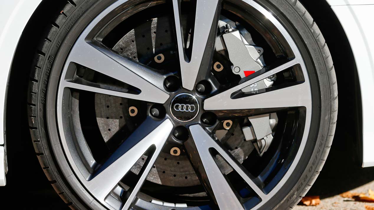 Comparativa entre Audi RS 3 Sedán y el Mercedes-AMG CLA 45