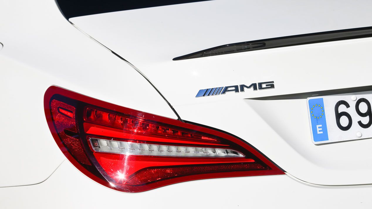 Comparativa entre Audi RS 3 Sedán y el Mercedes-AMG CLA 45