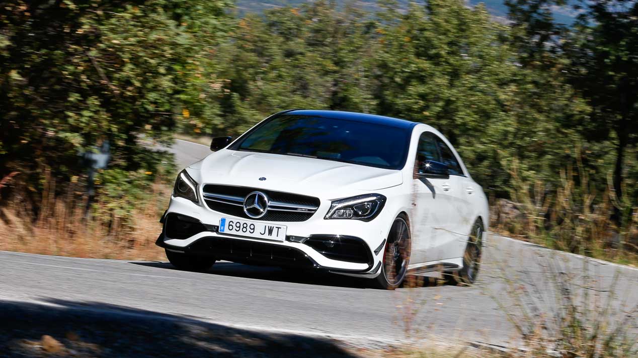 Comparativa entre Audi RS 3 Sedán y el Mercedes-AMG CLA 45
