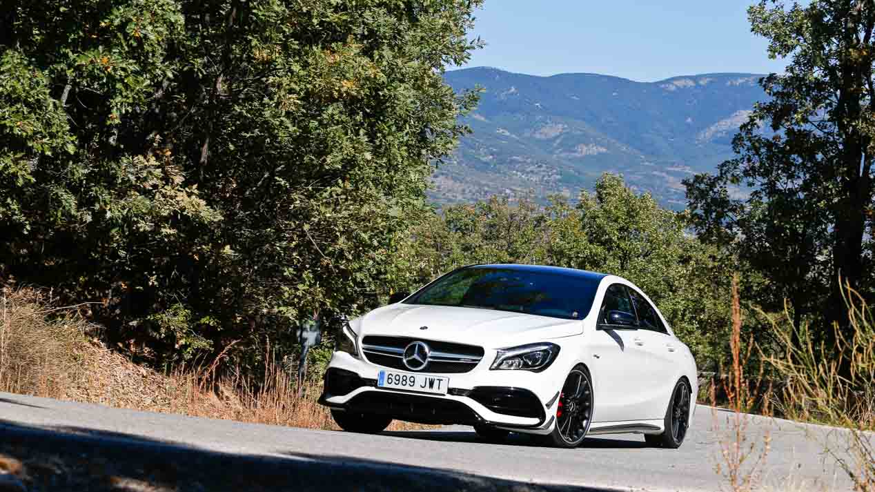 Comparativa entre Audi RS 3 Sedán y el Mercedes-AMG CLA 45