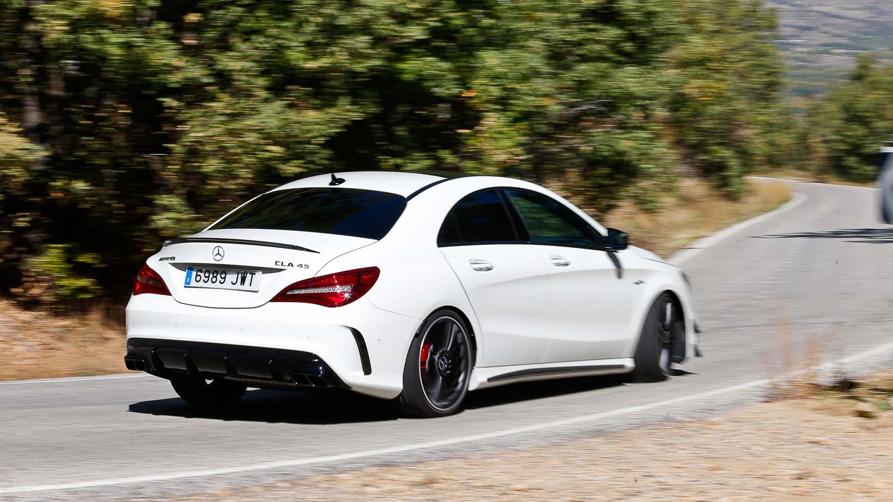 Comparativa entre Audi RS 3 Sedán y el Mercedes-AMG CLA 45