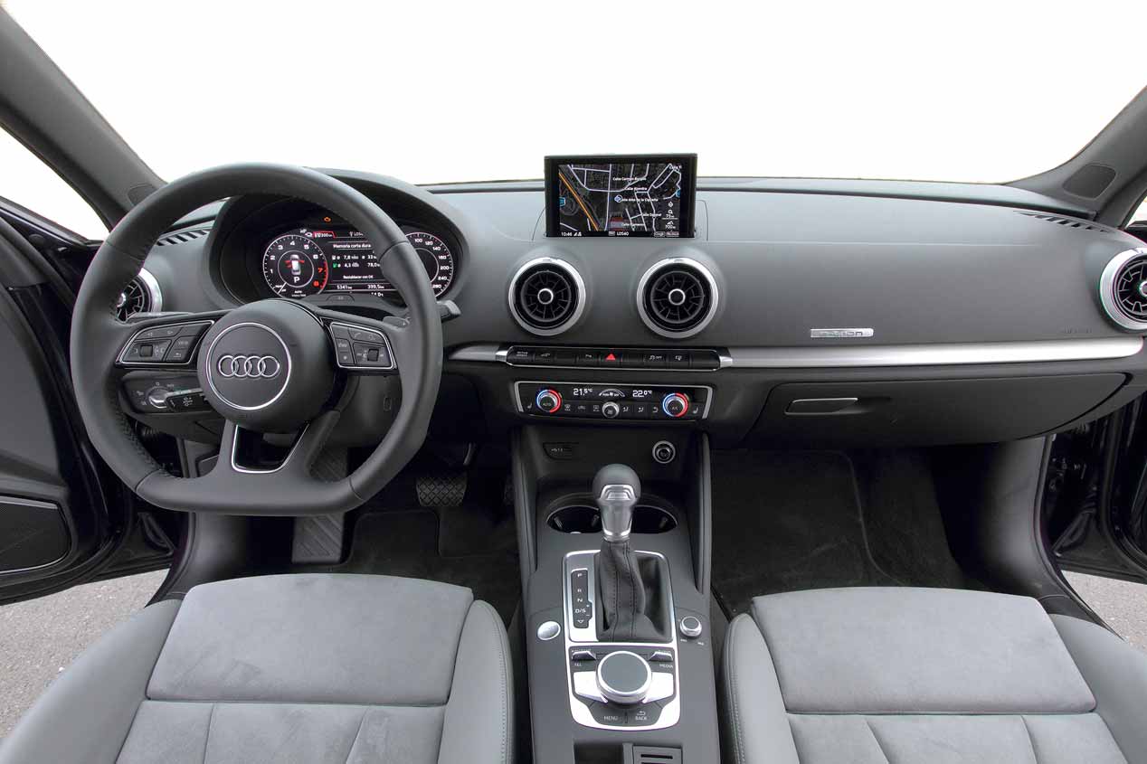 A prueba los Audi A3 e-tron, Mini Countryman S E y VW Golf GTE