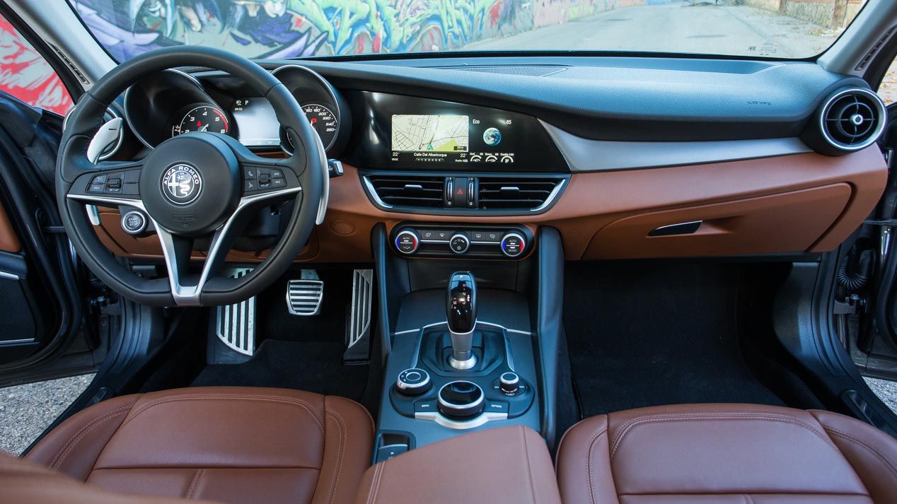 Alfa Romeo Giulia, BMW Serie 4 Gran Coupé y Kia Stinger, oda a las berlinas deportiva