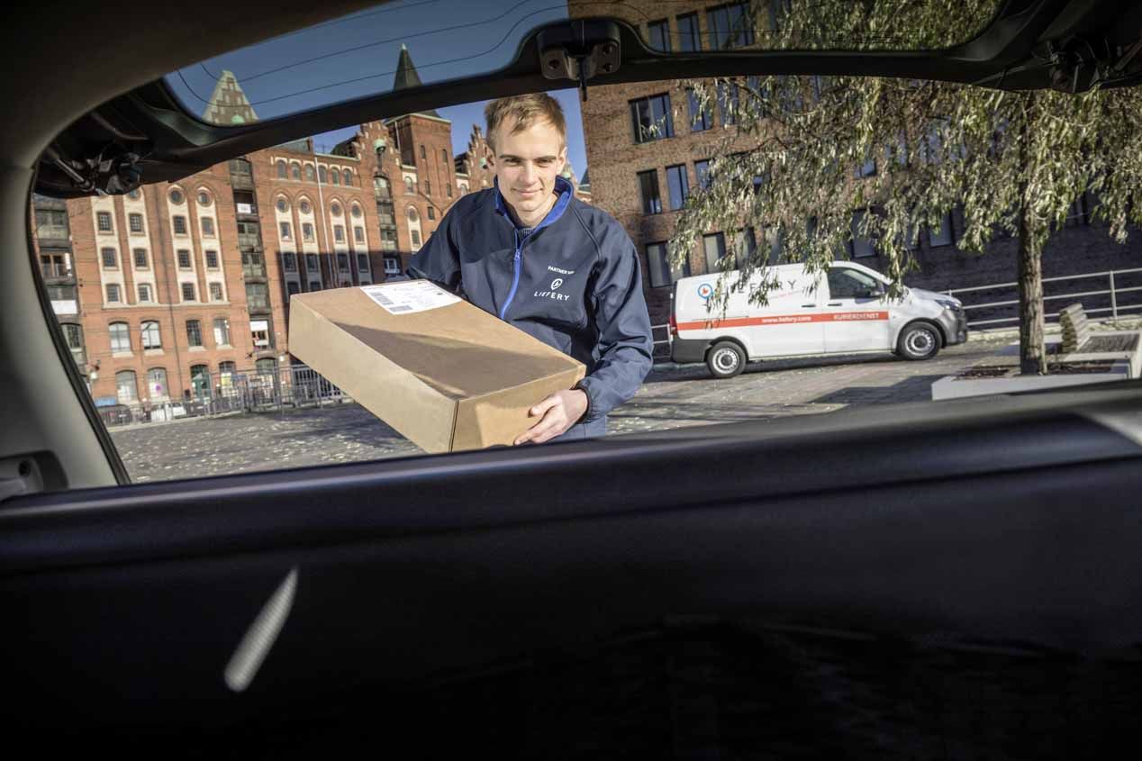 Los fabricantes de coches abren tu maletero para recoger pedidos