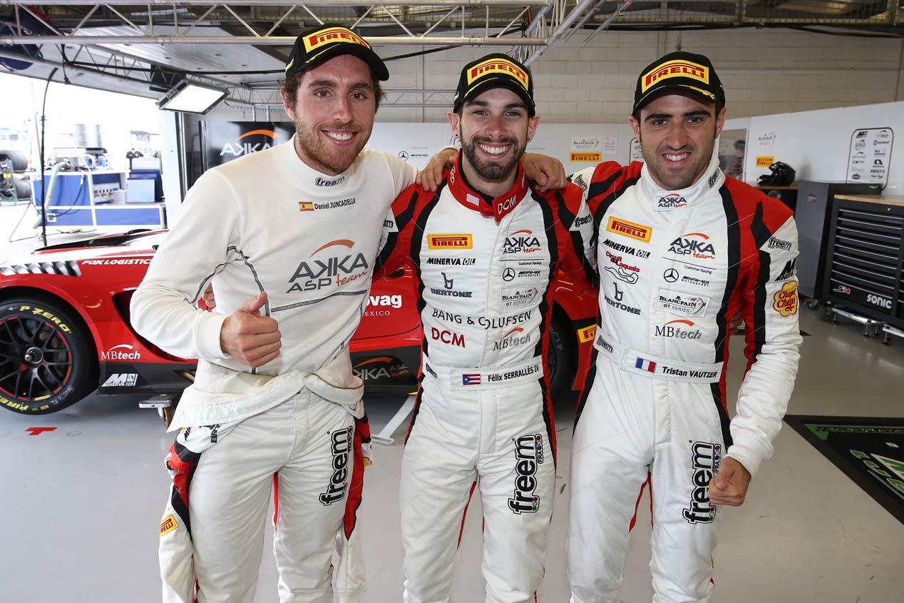 Los pilotos españoles que correrán las 24 Horas de Daytona 2018
