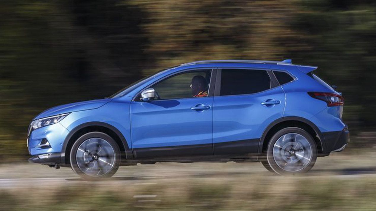 Comparativa SUV: Skoda Karoq TSI vs Nissan Qashqai DIG-T vs VW Tiguan TSI
