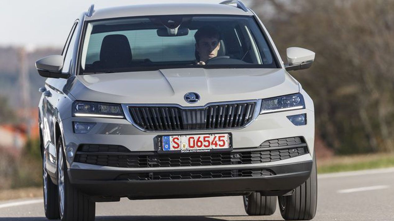 Comparativa SUV: Skoda Karoq TSI vs Nissan Qashqai DIG-T vs VW Tiguan TSI