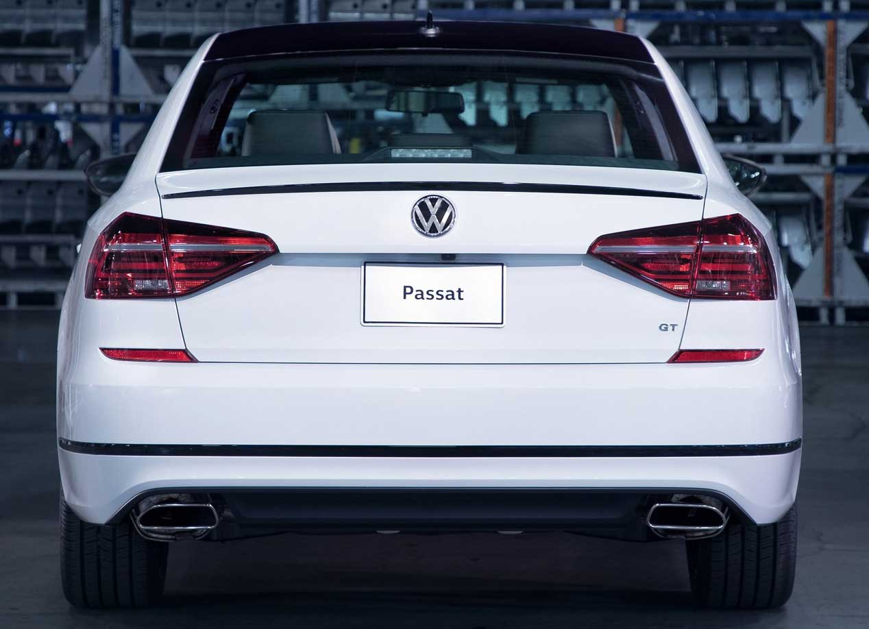 Volkswagen Passat GT, todas las imágenes de su versión más deportiva