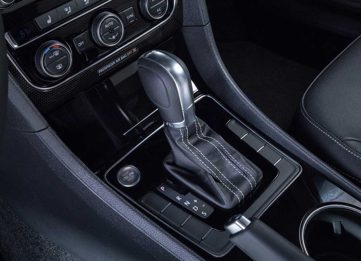 Volkswagen Passat GT, todas las imágenes de su versión más deportiva
