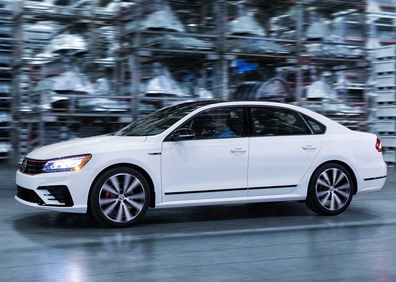 Volkswagen Passat GT, todas las imágenes de su versión más deportiva