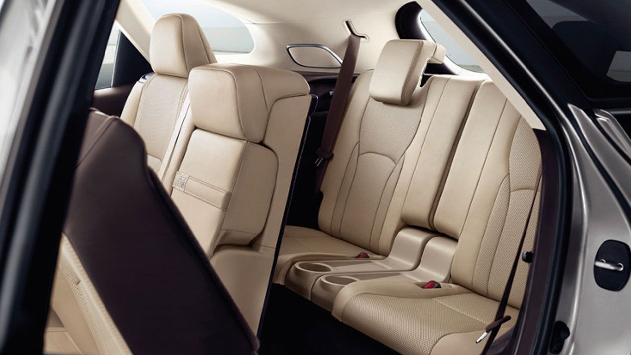 Lexus RX 450hL. El primer modelo de 7 plazas de Lexus