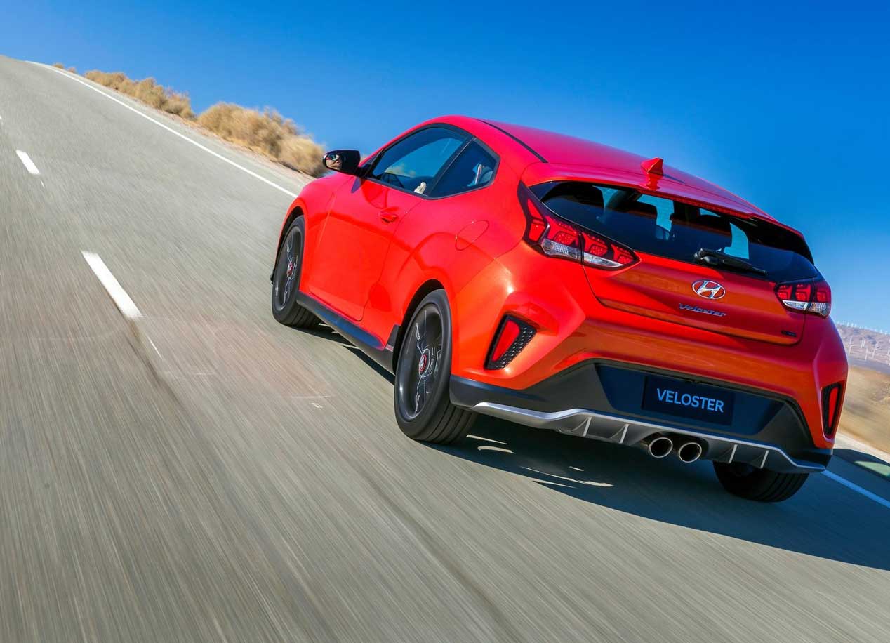 Hyundai Veloster 2019, vuelve el coupé de tres puertas asimétricas