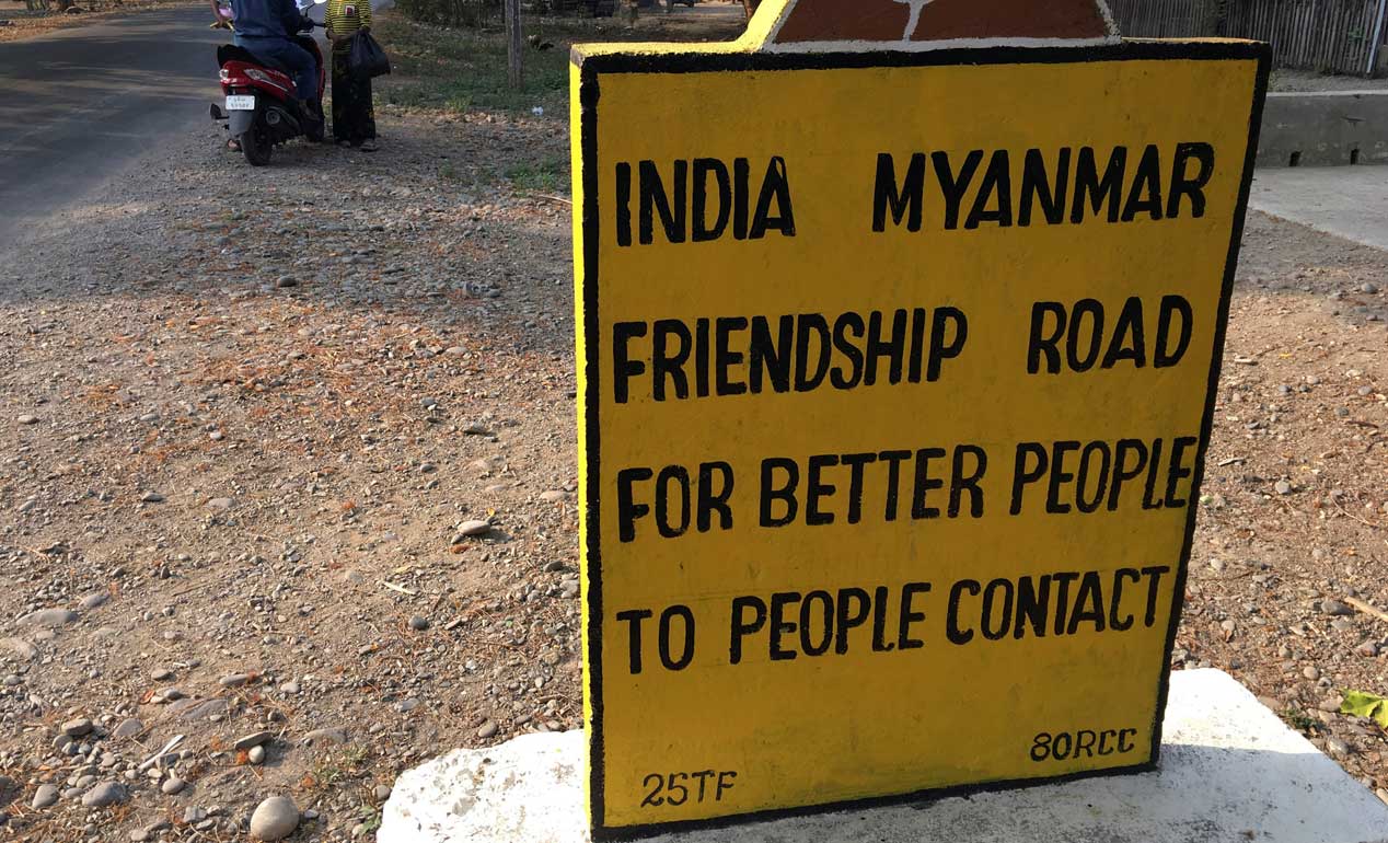 Señales de tráfico en la India, ¿las más divertidas del mundo?