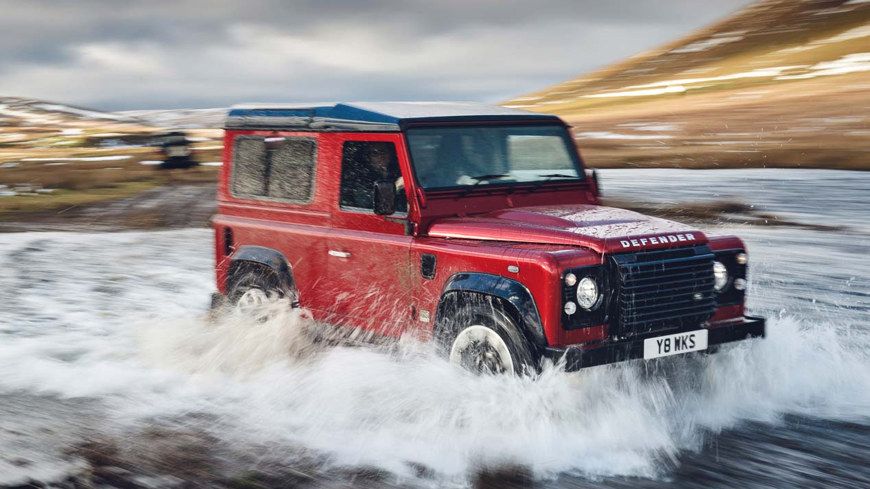 Land Rover Defender V8 70 aniversario, volver a nacer