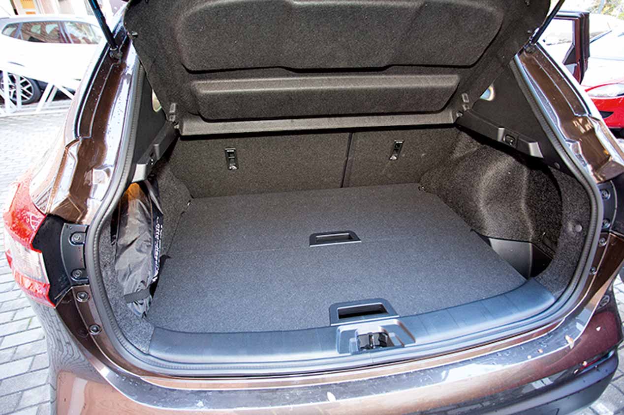 ¿Qué SUV Diesel es mejor? Nissan Qashqai 1.5 dCi vs Skoda Karoq 1.6 TDI