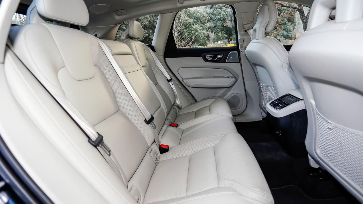Comparativa: Mercedes GLC 250 d vs Volvo XC60 D4