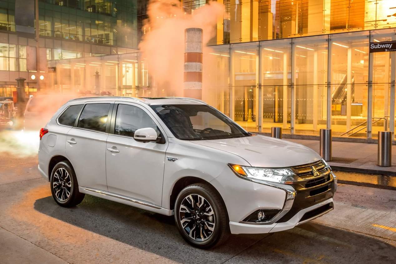 Mitsubishi Outlander PHEV: las claves del SUV híbrido enchufable líder