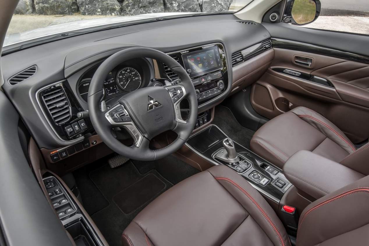Mitsubishi Outlander PHEV: las claves del SUV híbrido enchufable líder