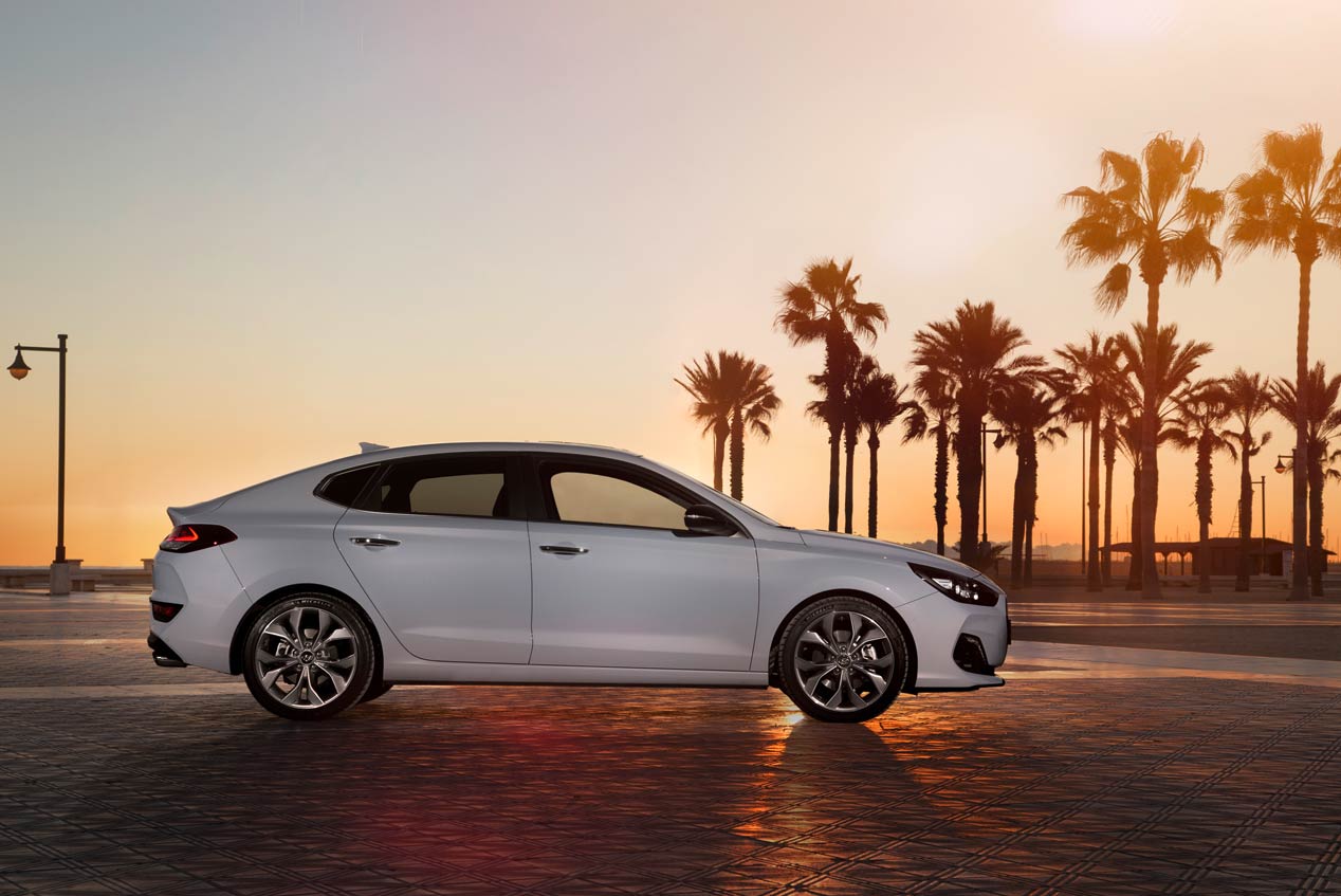 Hyundai i30 Fastback, ya a la venta desde 16.165 euros