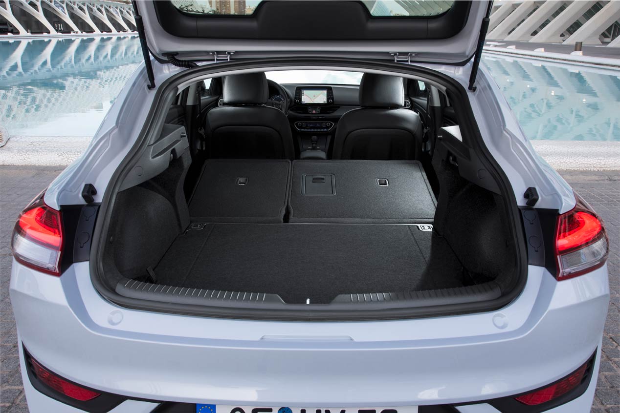 Hyundai i30 Fastback, ya a la venta desde 16.165 euros