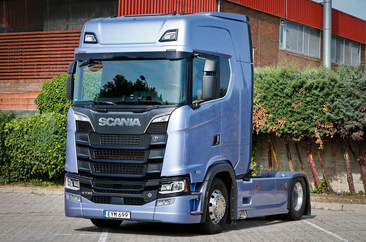 Al volante del Scania S730