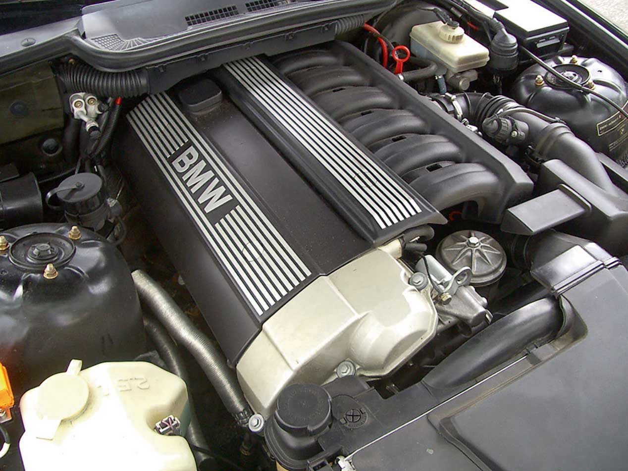 BMW 325i y 328i, nuestros coches para el recuerdo