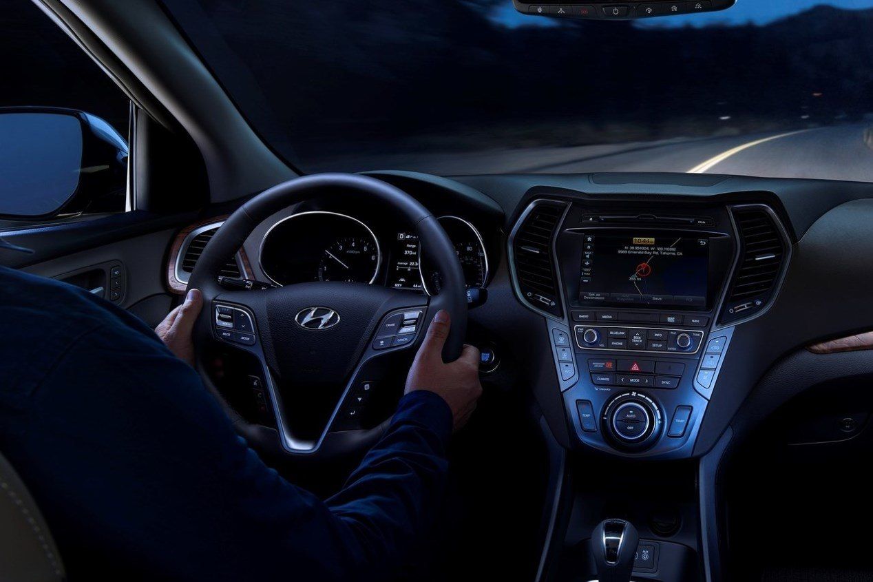 Hyundai Santa Fe 2018: primera fotos oficial y nuevos detalles del SUV