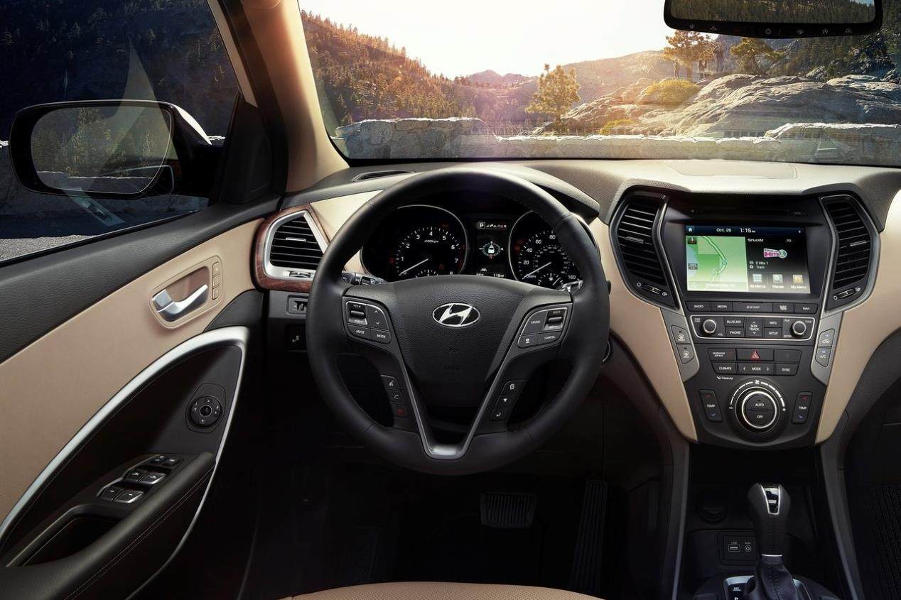 Hyundai Santa Fe 2018: primera fotos oficial y nuevos detalles del SUV