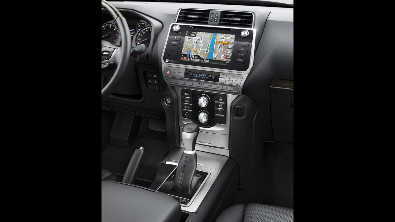 Toyota Land Cruiser 2018, cuestión de pequeños detalles