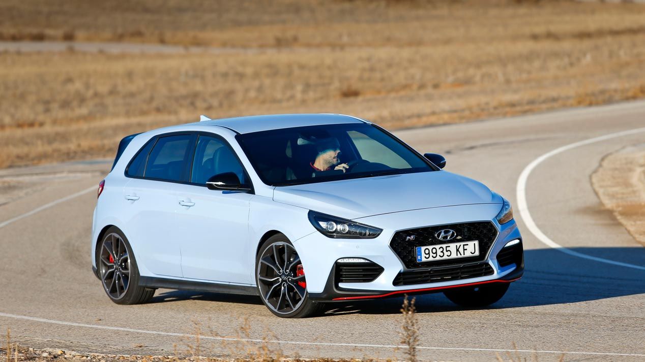 Hyundai i30 N vs Peugeot 308 GTI