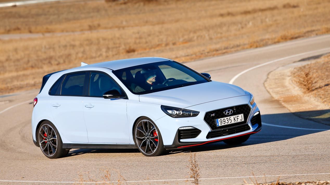 Hyundai i30 N vs Peugeot 308 GTI