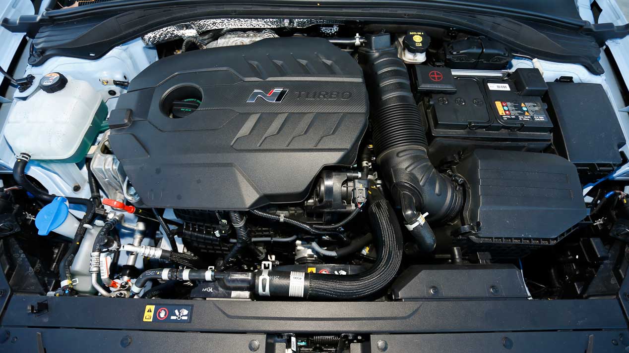 Hyundai i30 N vs Peugeot 308 GTI