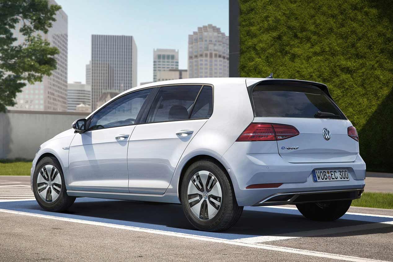 Los coches eléctricos, al alza. ¿Cómo acertar con el seguro?