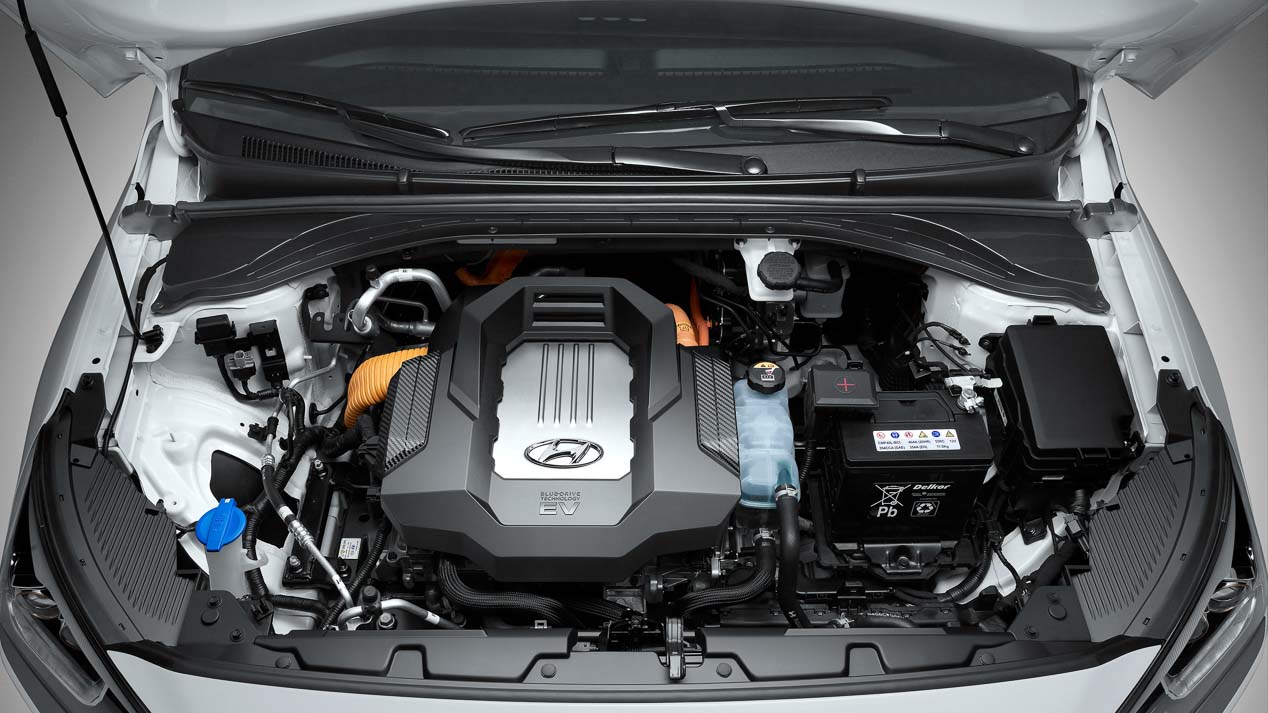 Los coches eléctricos, al alza. ¿Cómo acertar con el seguro?