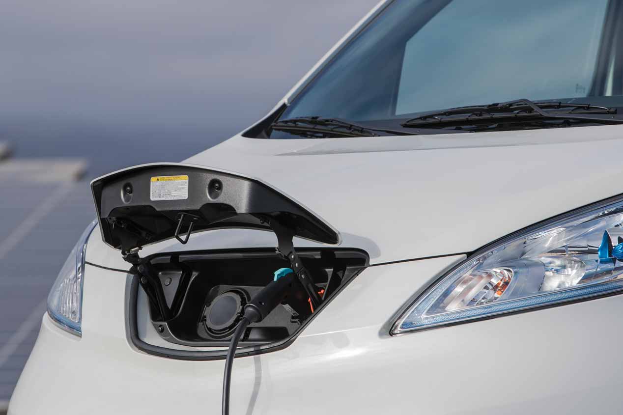 Probamos la furgoneta eléctrica Nissan e-NV200 2018