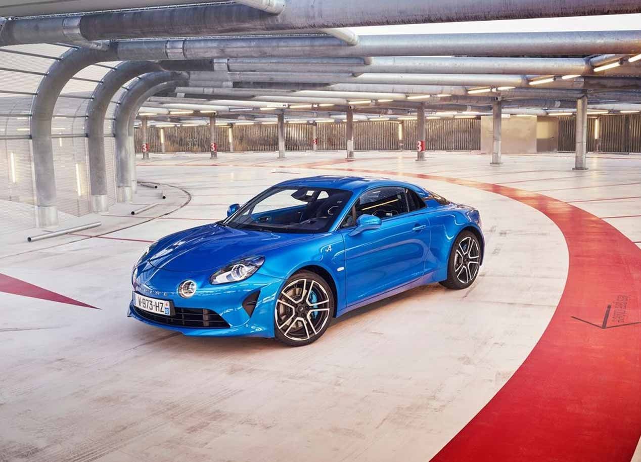 Alpine A110, una unidad pre-serie se incendia