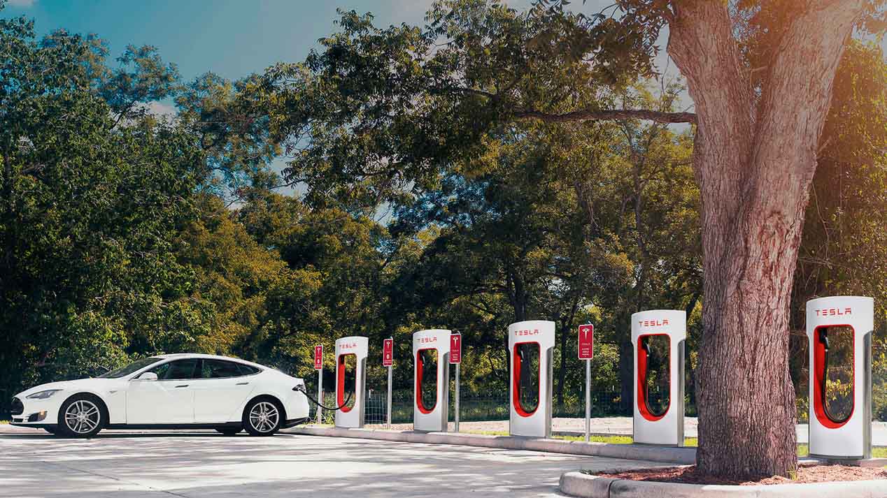 Elon Musk: retrato del hombre que revoluciona el mundo del transporte